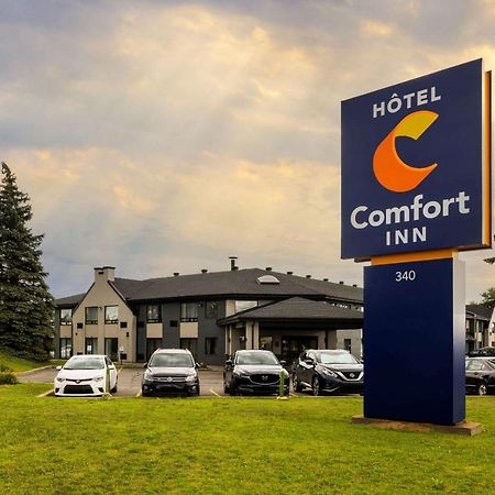 Comfort Inn Aeroport Dorval Buitenkant foto