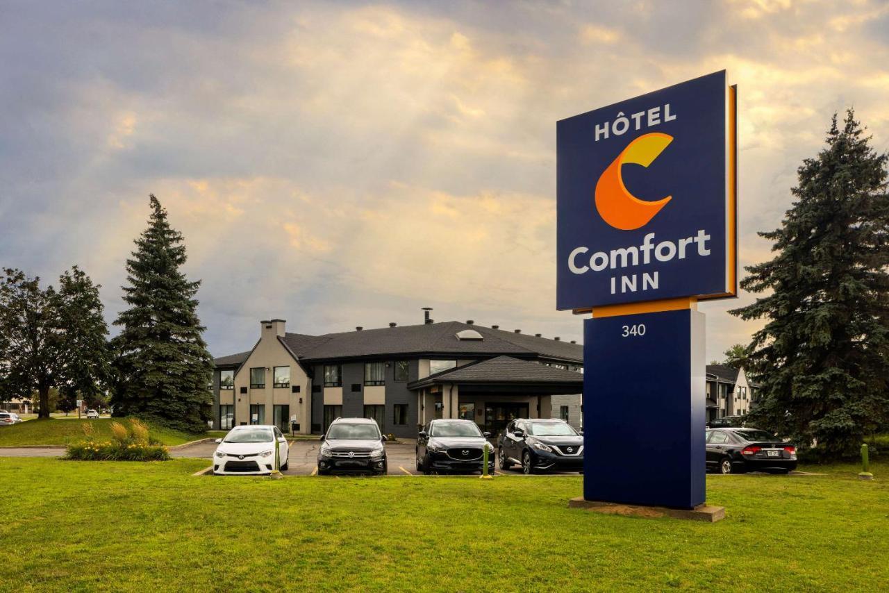 Comfort Inn Aeroport Dorval Buitenkant foto
