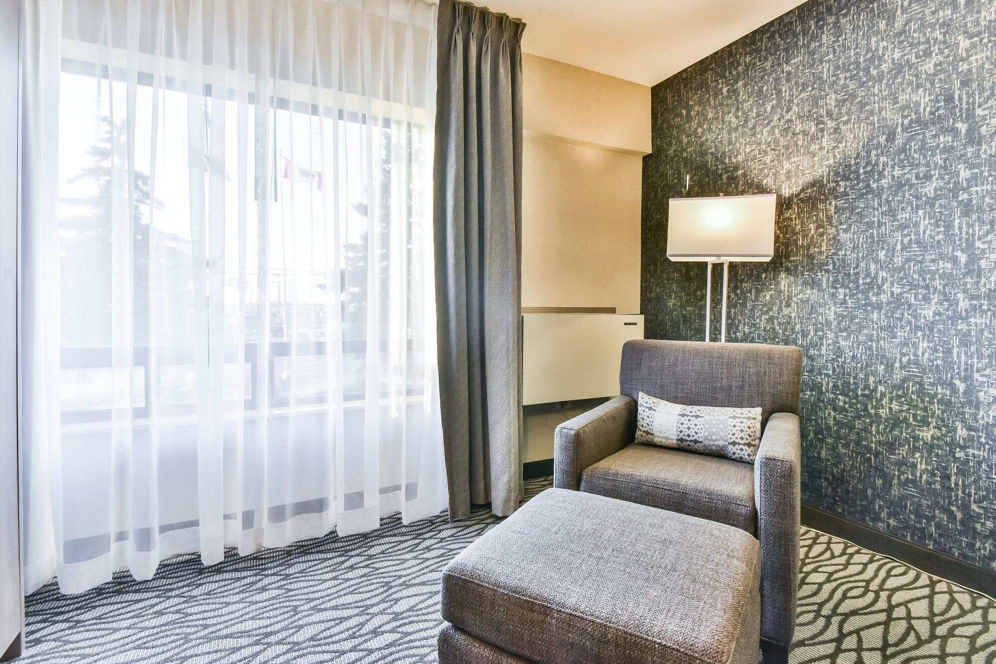 Comfort Inn Aeroport Dorval Buitenkant foto
